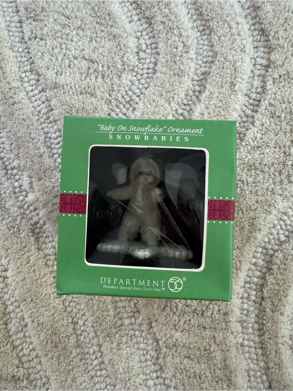 Department 56 Snowbabies Ornament in Green Box with White Figure